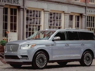 Why More Travelers Are Choosing Private SUV Tours Over Bus Tours in New York City